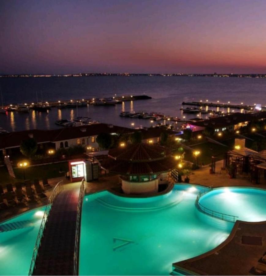 Luxsus Apartment Diamond Sveti Vlas Esterno foto