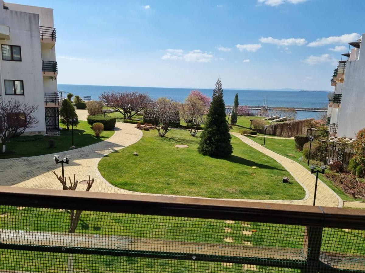Luxsus Apartment Diamond Sveti Vlas Esterno foto