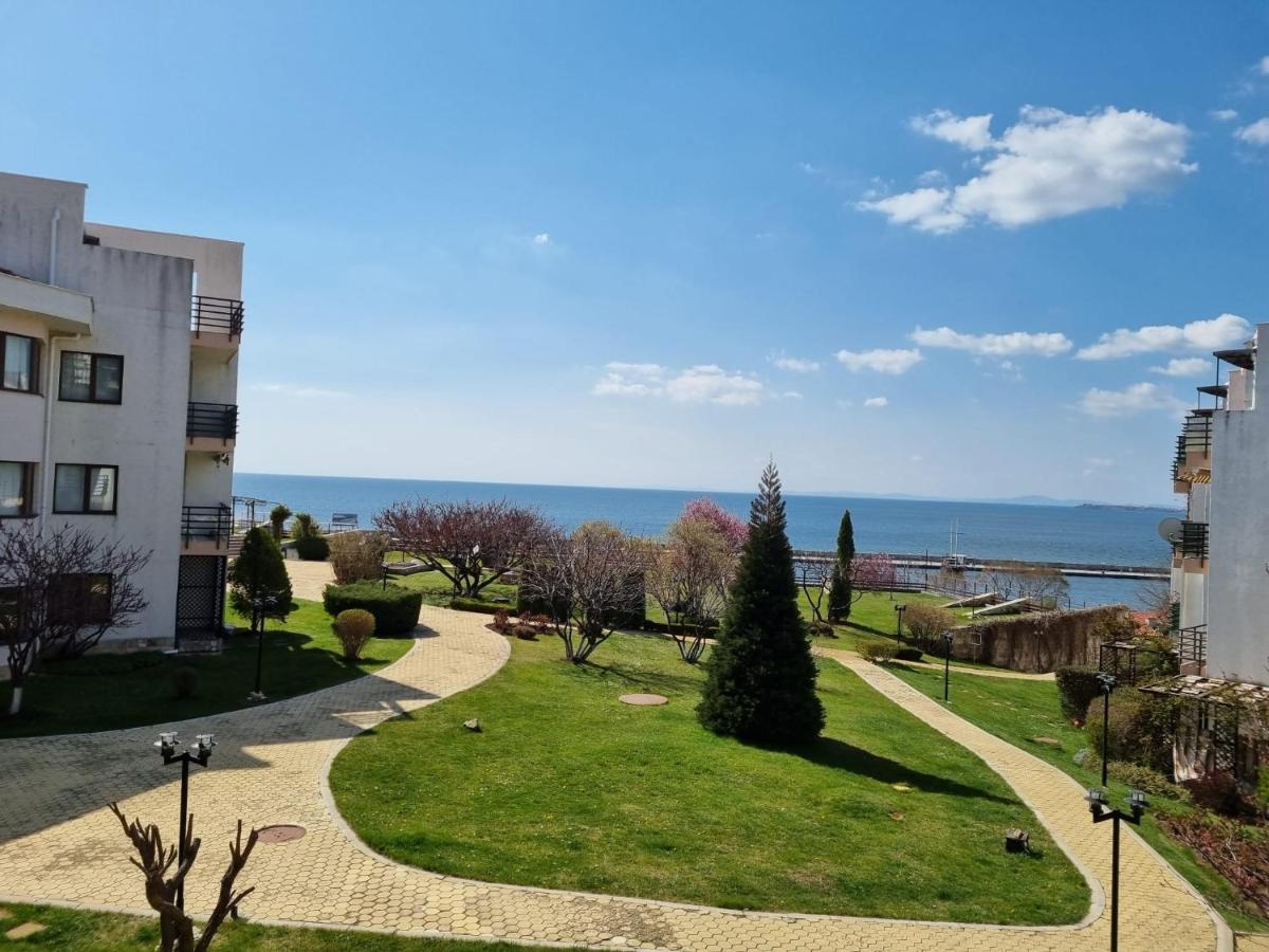 Luxsus Apartment Diamond Sveti Vlas Esterno foto