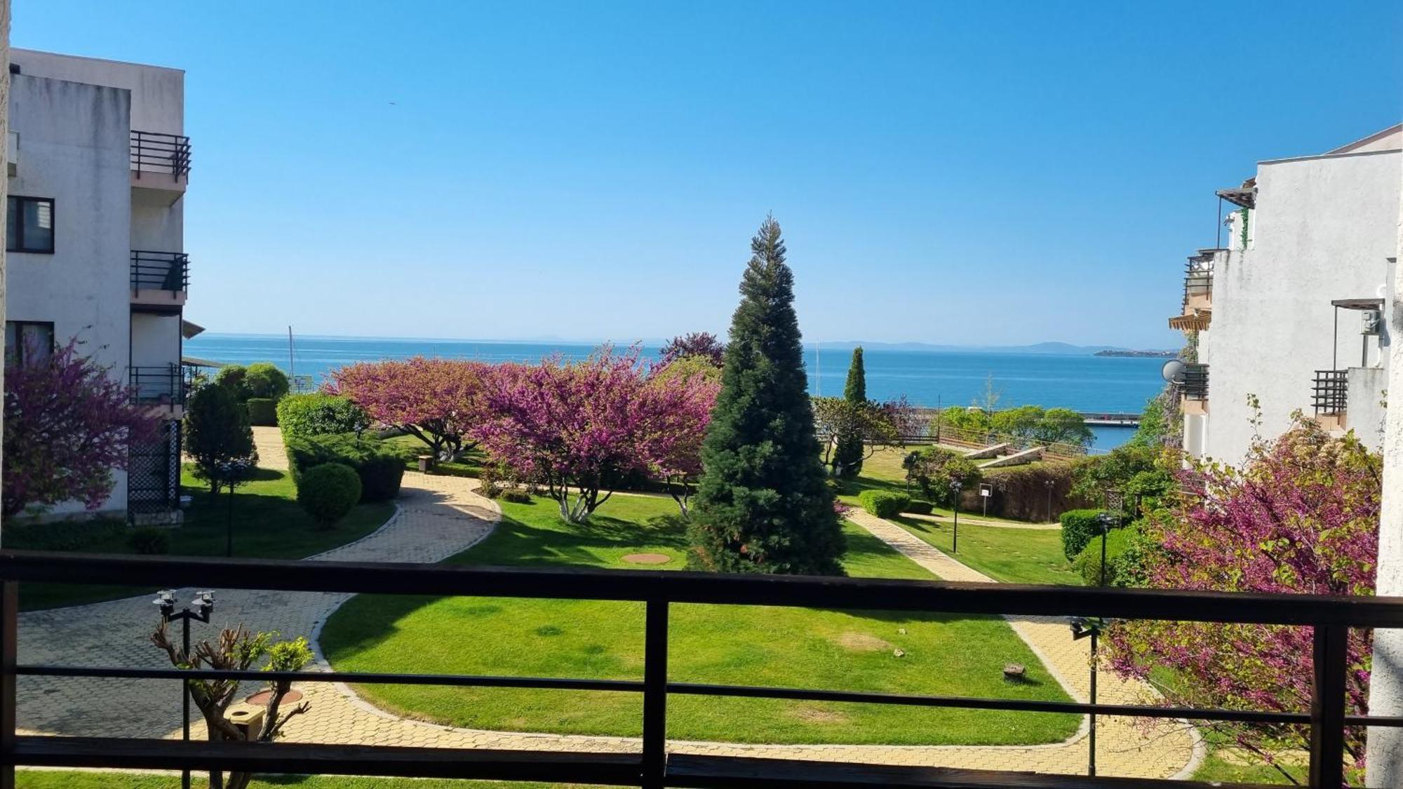 Luxsus Apartment Diamond Sveti Vlas Esterno foto